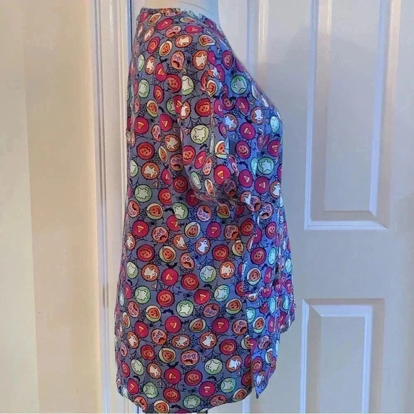Dickies Scrub Top Purple Halloween Size XL Pumpkins Ghost  Cotton Uniform CNA VA - Picture 3 of 5
